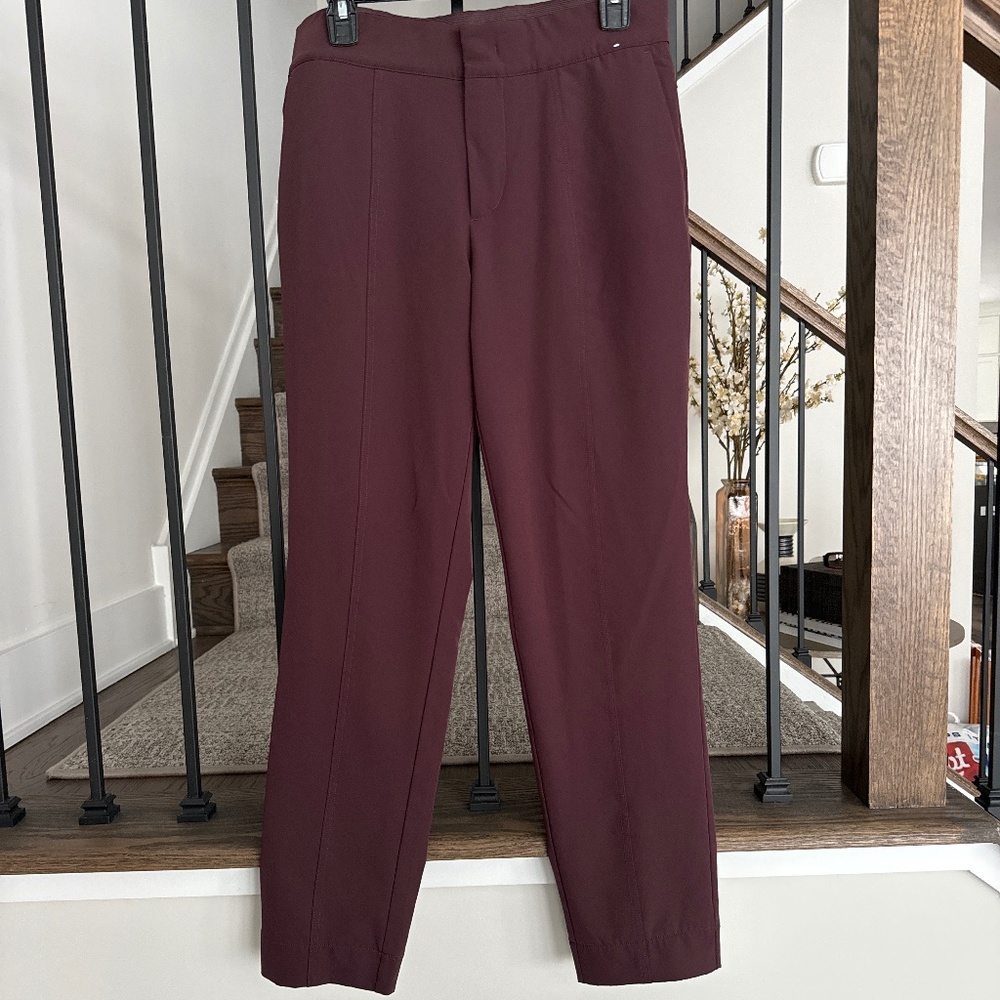Women’s straight leg pant